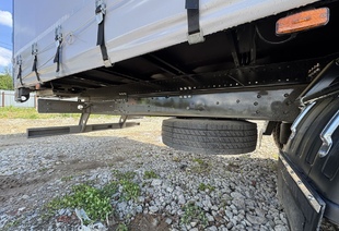 JAC N200 (20т) БОРТ-ТЕНТ СДВИЖНЫЙ ШТОРЫ И КРЫША 9,2м